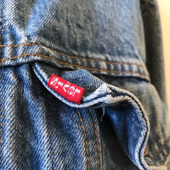 ❤️SOLD❤️Vintage Levi's Denim Jacket - Picture 7 of 8